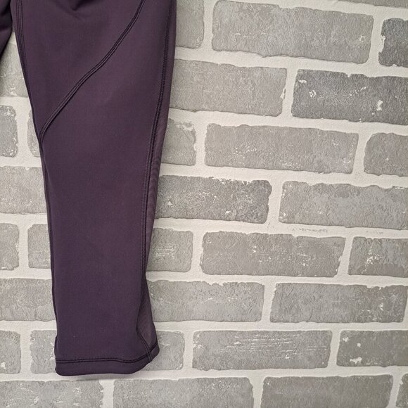 Lululemon Power Lines Crop *21 Inches In Cyber / Dark Chrome Purple Size 8 - Picture 9 of 10